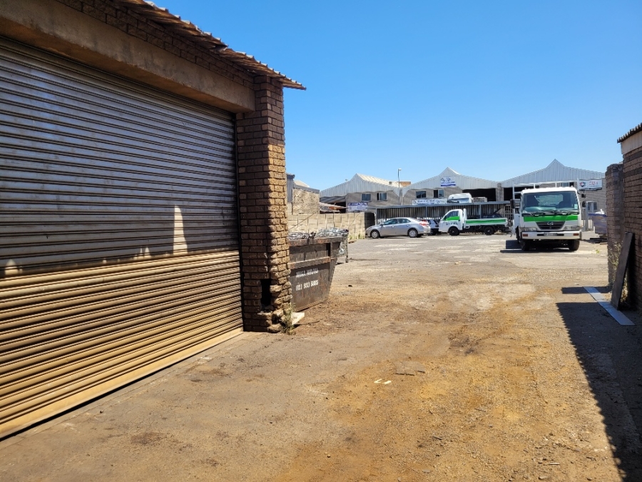 To Let commercial Property for Rent in Blackheath Industrial Western Cape